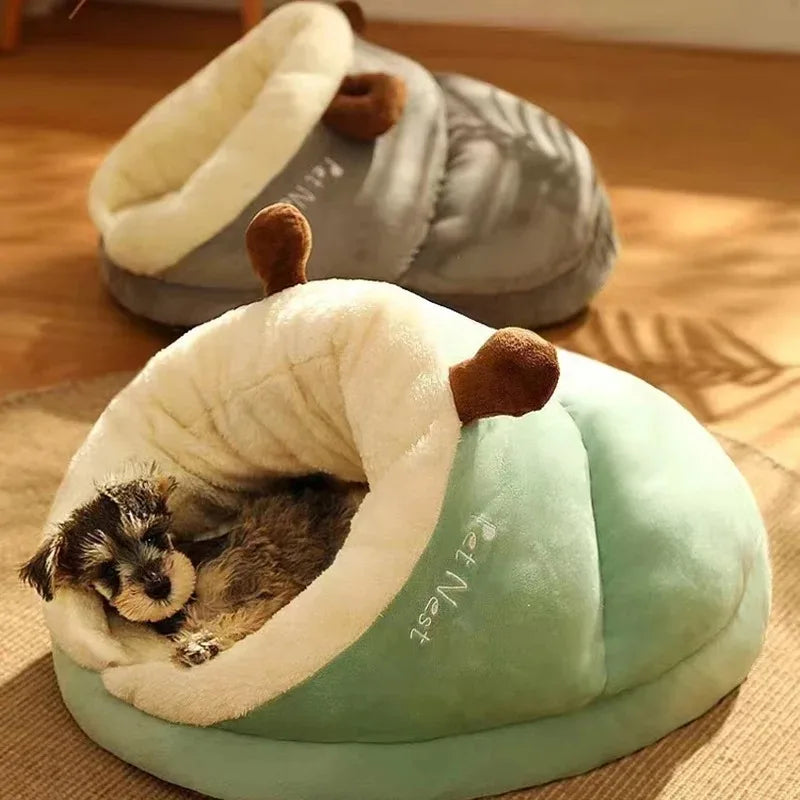Plush semi enclosed dog bed